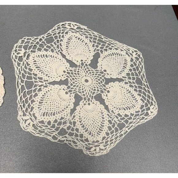 Handmade Vintage Lace Doilies Set of 2 - Picture 3 of 8